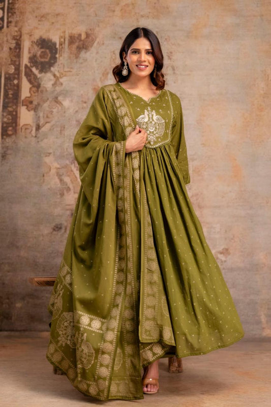 Premium mul cotton zari embroidery 3 piece suit